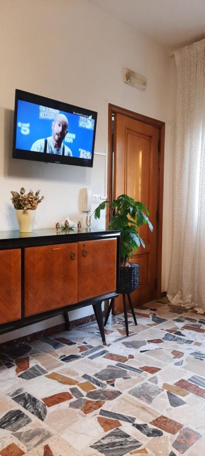 Domuspes Apartment Sedilo Luaran gambar